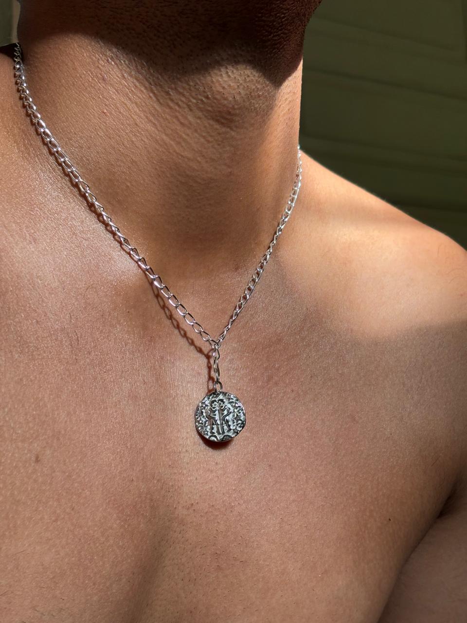 Twin pendant